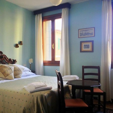 Bed and Breakfast 3749 Pontechiodo Венеция Экстерьер фото