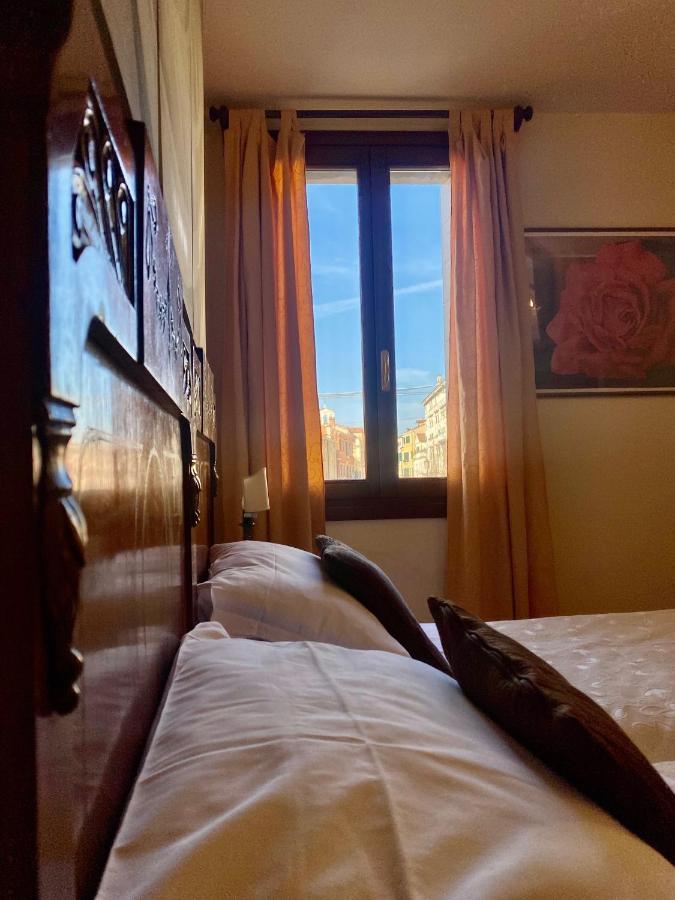 Bed and Breakfast 3749 Pontechiodo Венеция Экстерьер фото