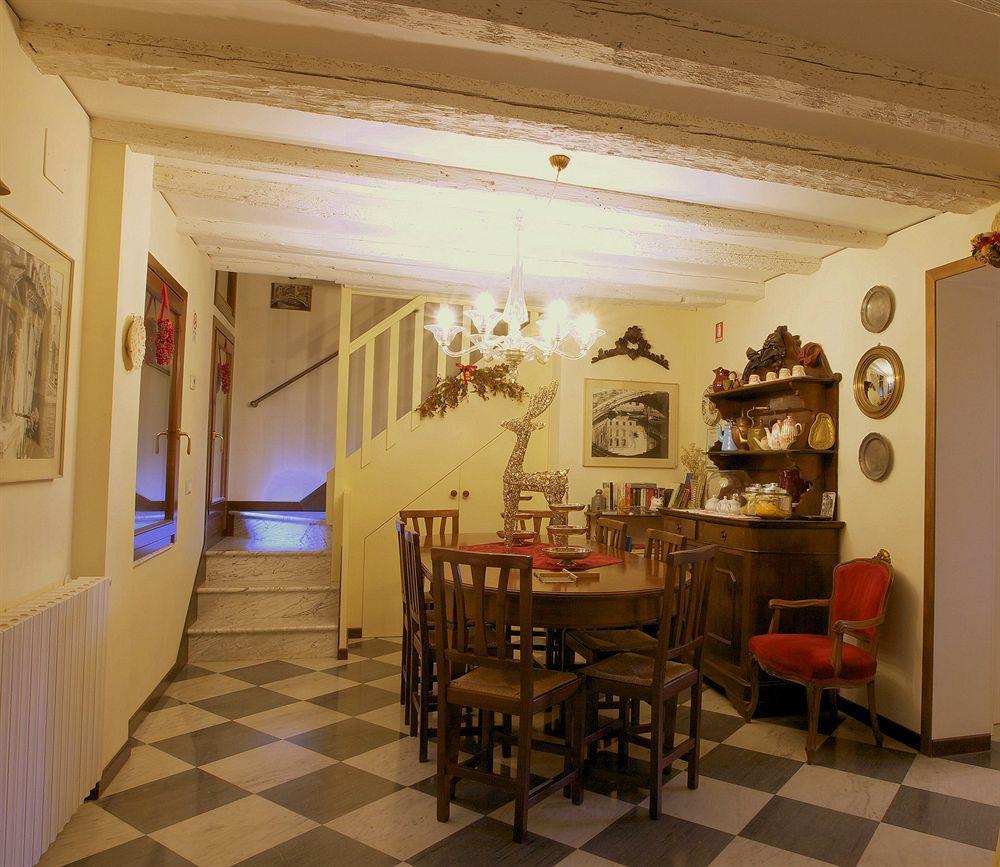 Bed and Breakfast 3749 Pontechiodo Венеция Экстерьер фото